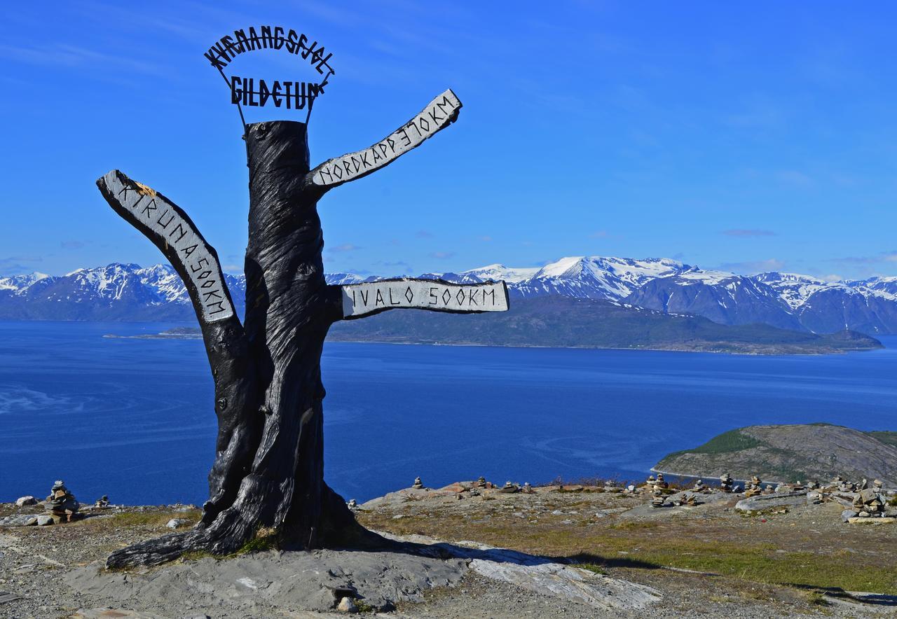 Gildetun Hotel Kvaenangsfjellet ภายนอก รูปภาพ